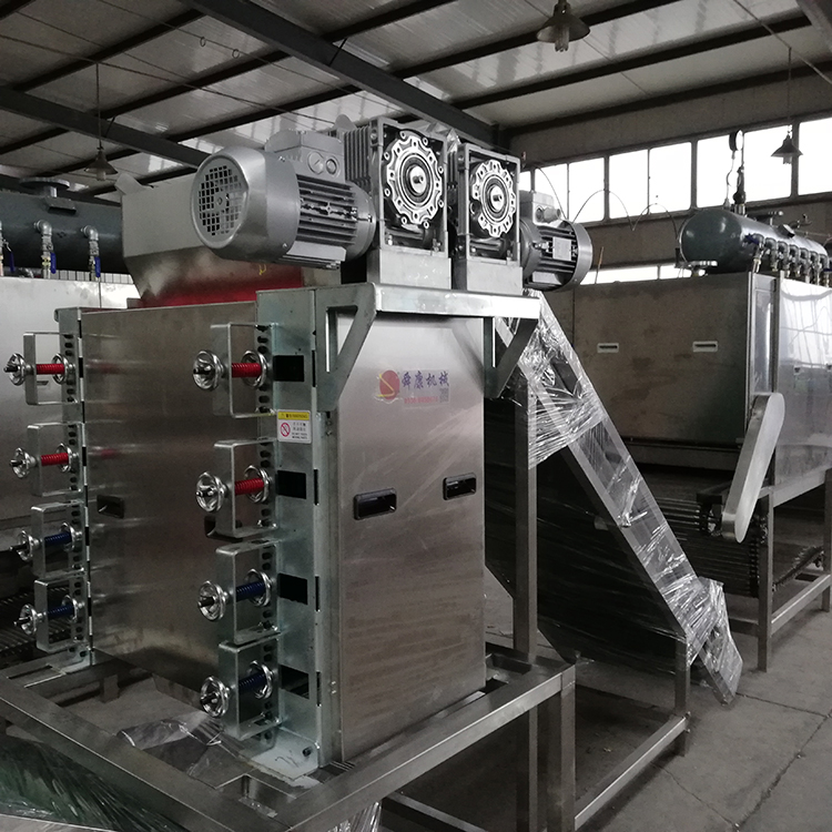 大蒜分瓣機(jī)(圖1) 大蒜分瓣機(jī)(圖1)